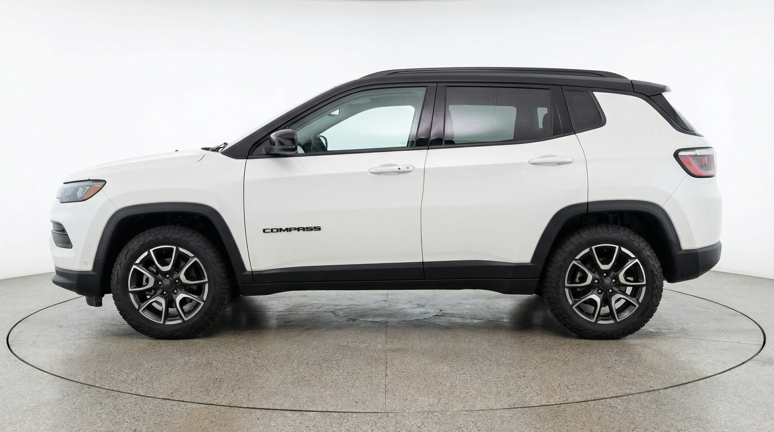 Thumbnail: 2025 Jeep Compass - 4