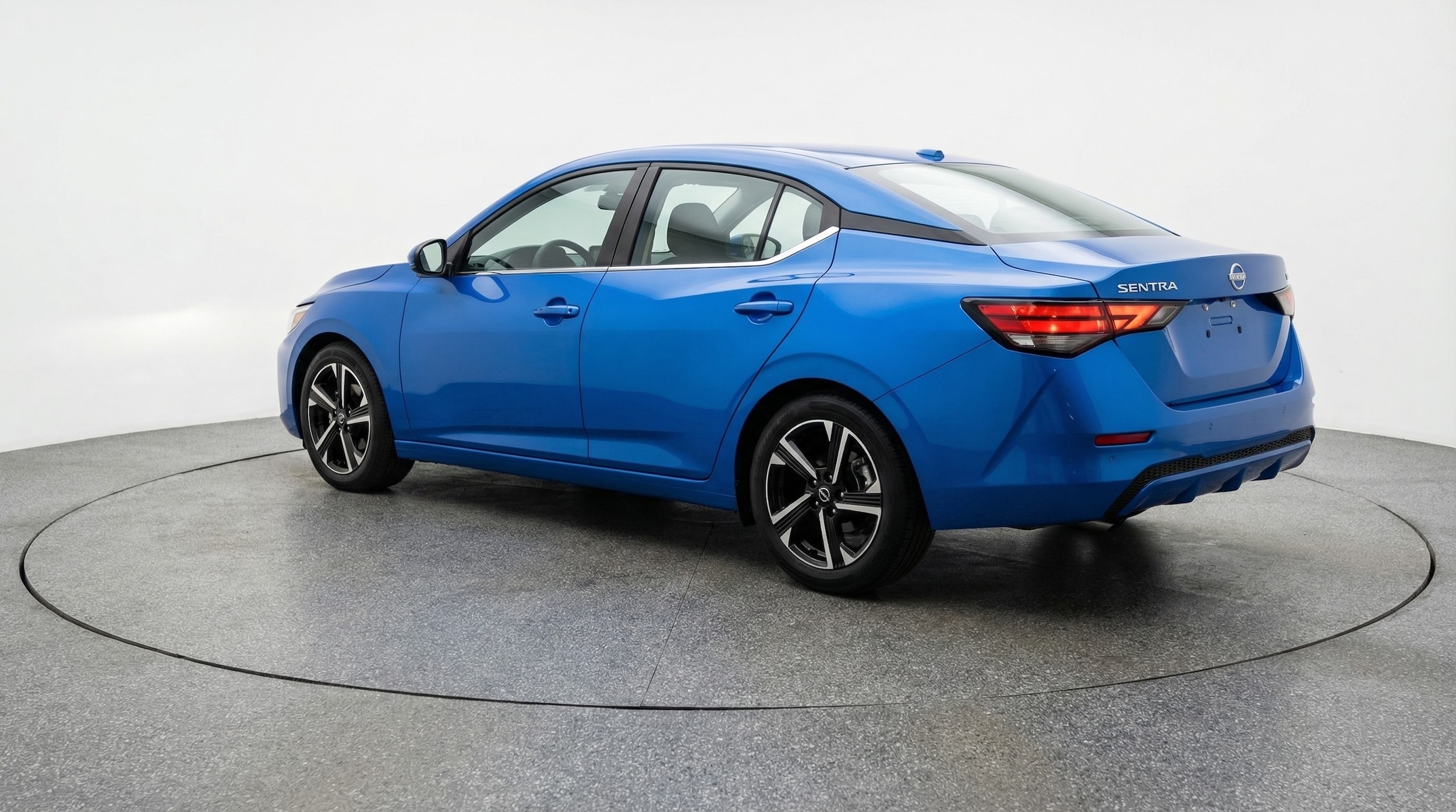 Thumbnail: 2025 Nissan Sentra - 5