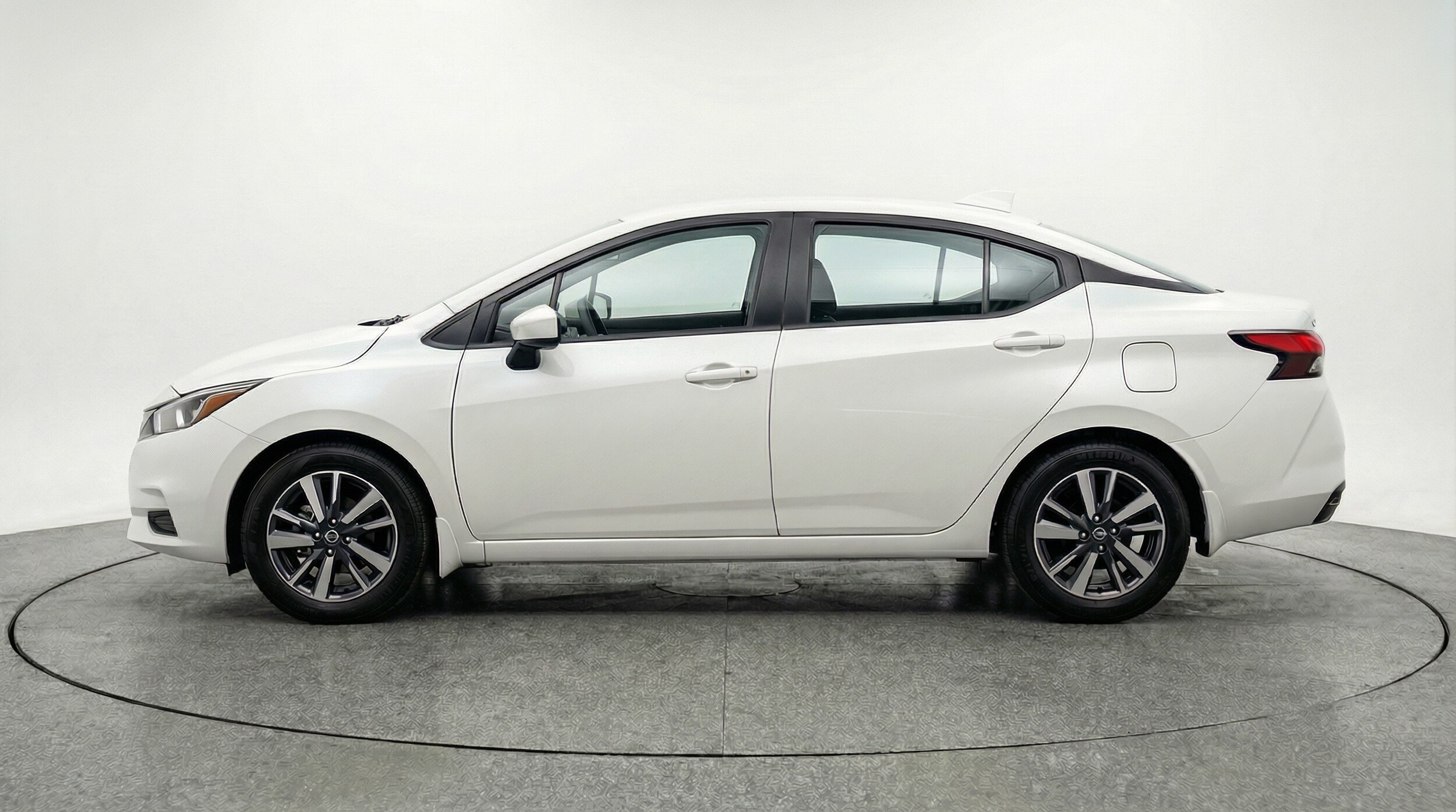 Thumbnail: 2025 Nissan Versa - 4