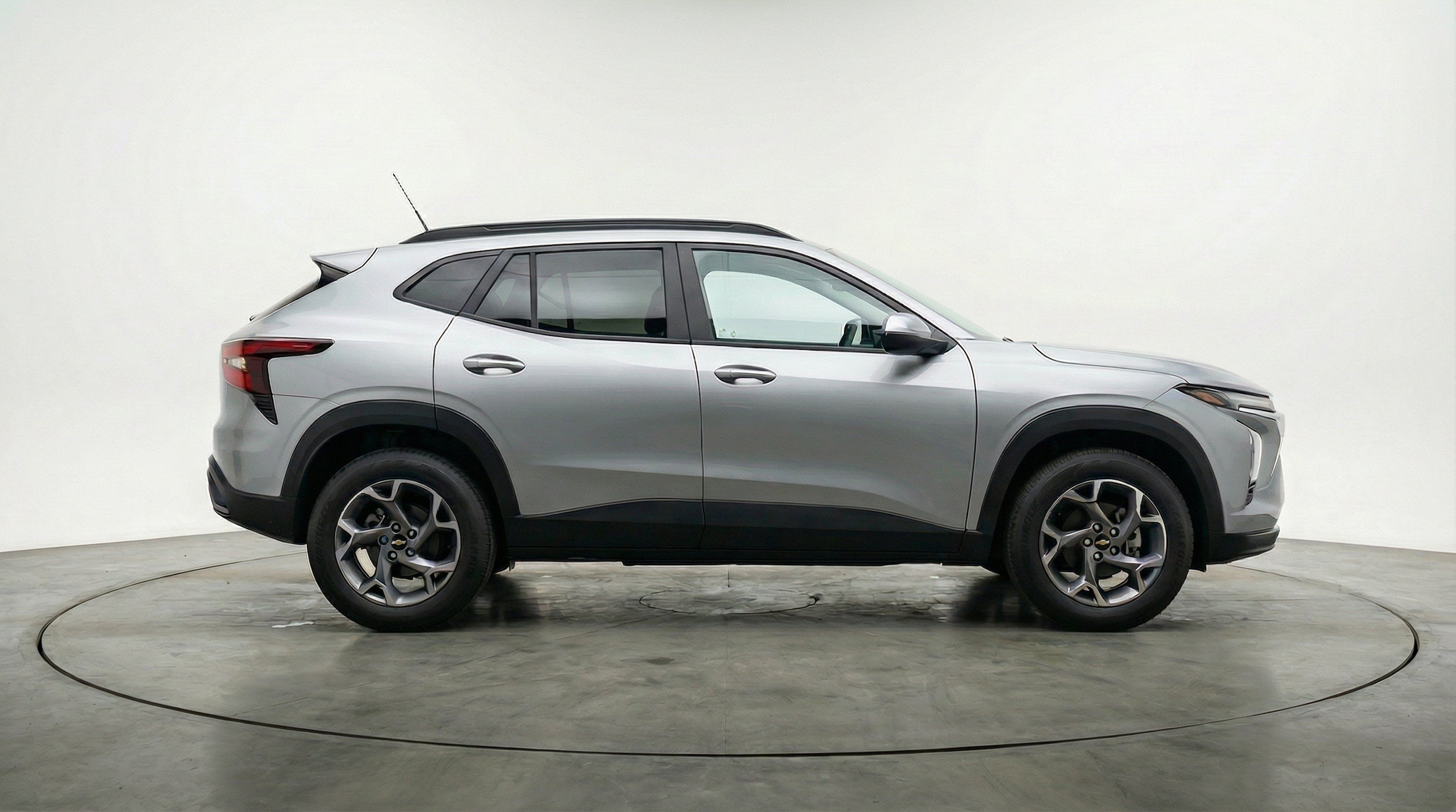 Thumbnail: 2025 Chevrolet Trax - 11
