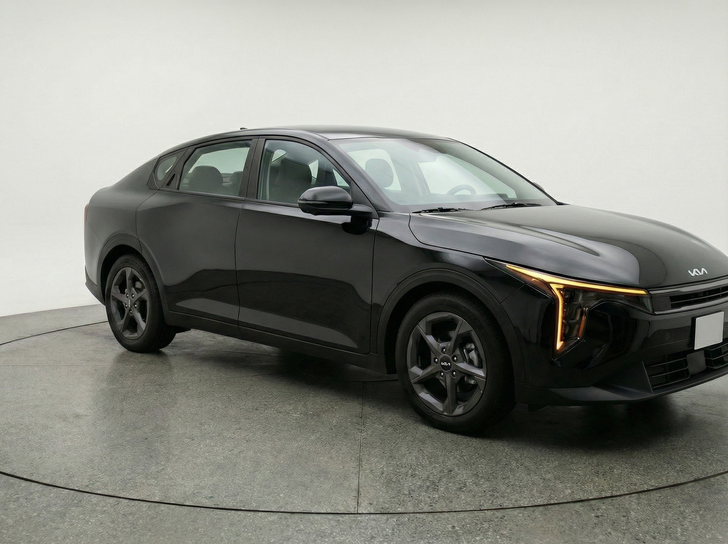 Thumbnail: 2025 Kia K4 - 1
