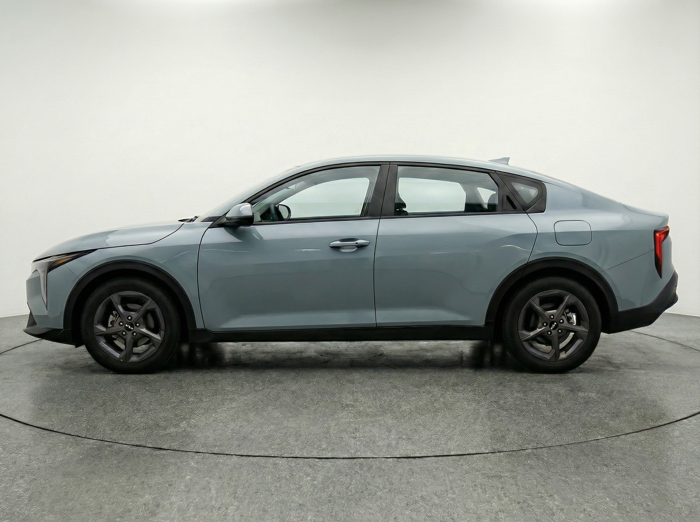 Thumbnail: 2025 Kia K4 - 4