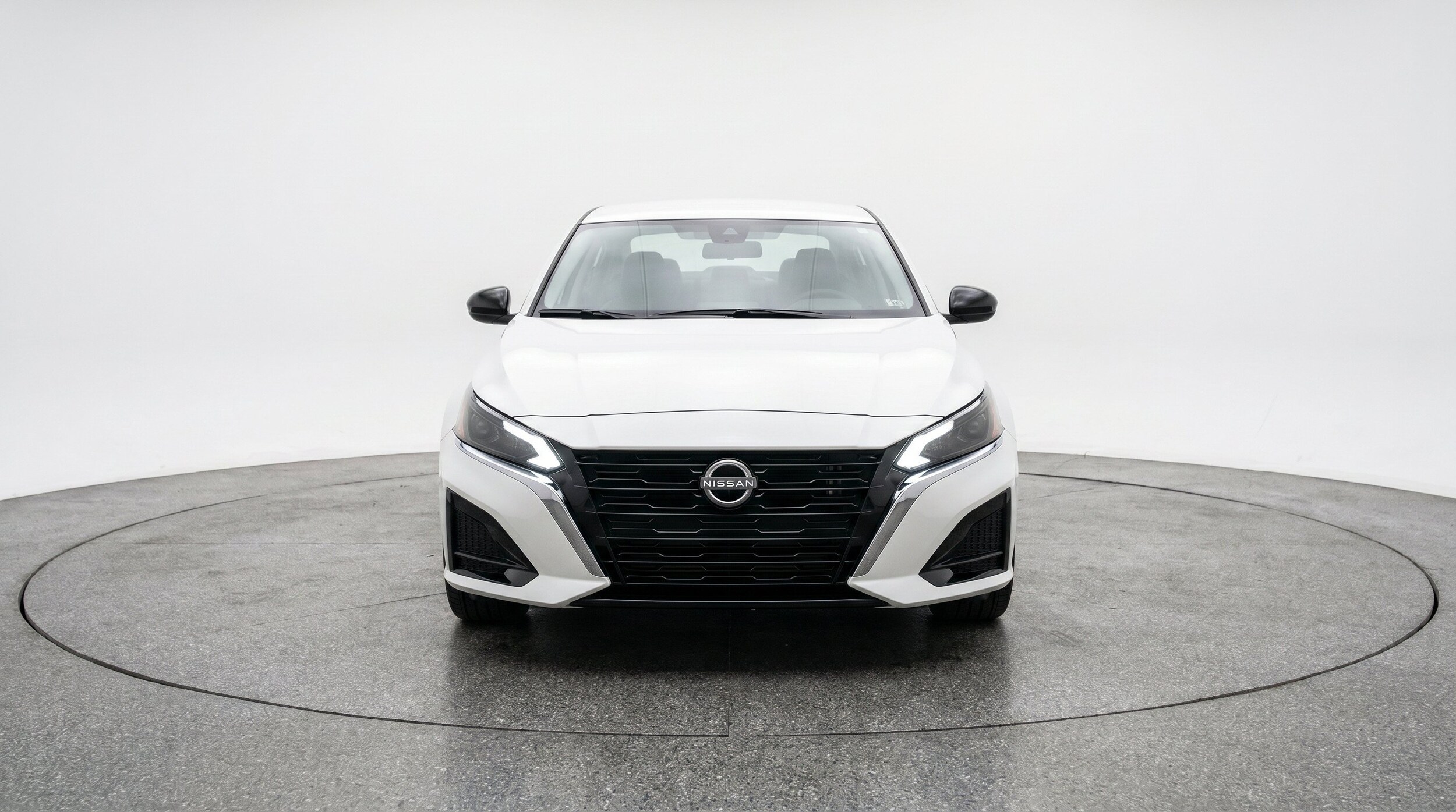 Thumbnail: 2025 Nissan Altima - 2