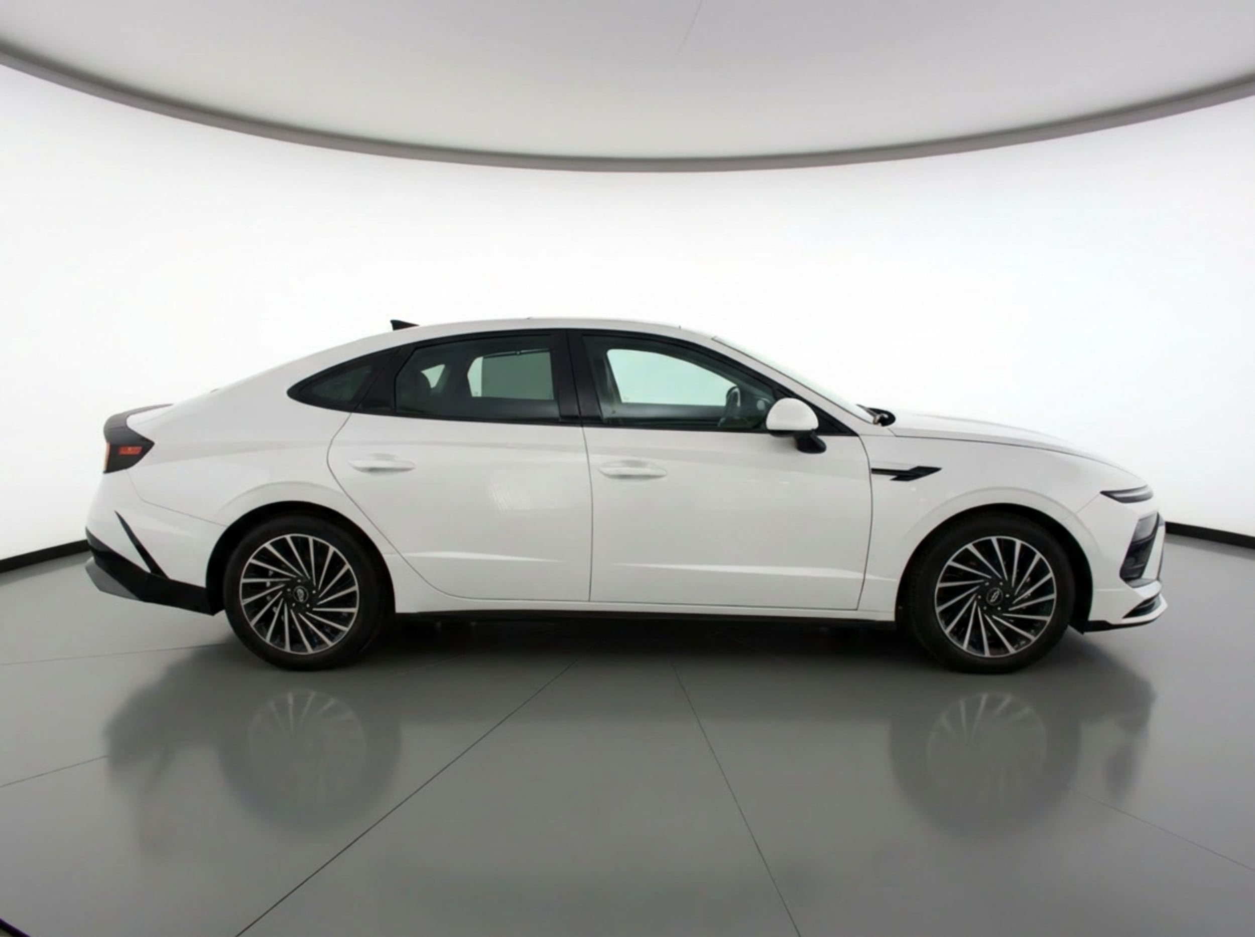 Thumbnail: 2025 Hyundai Sonata - 8