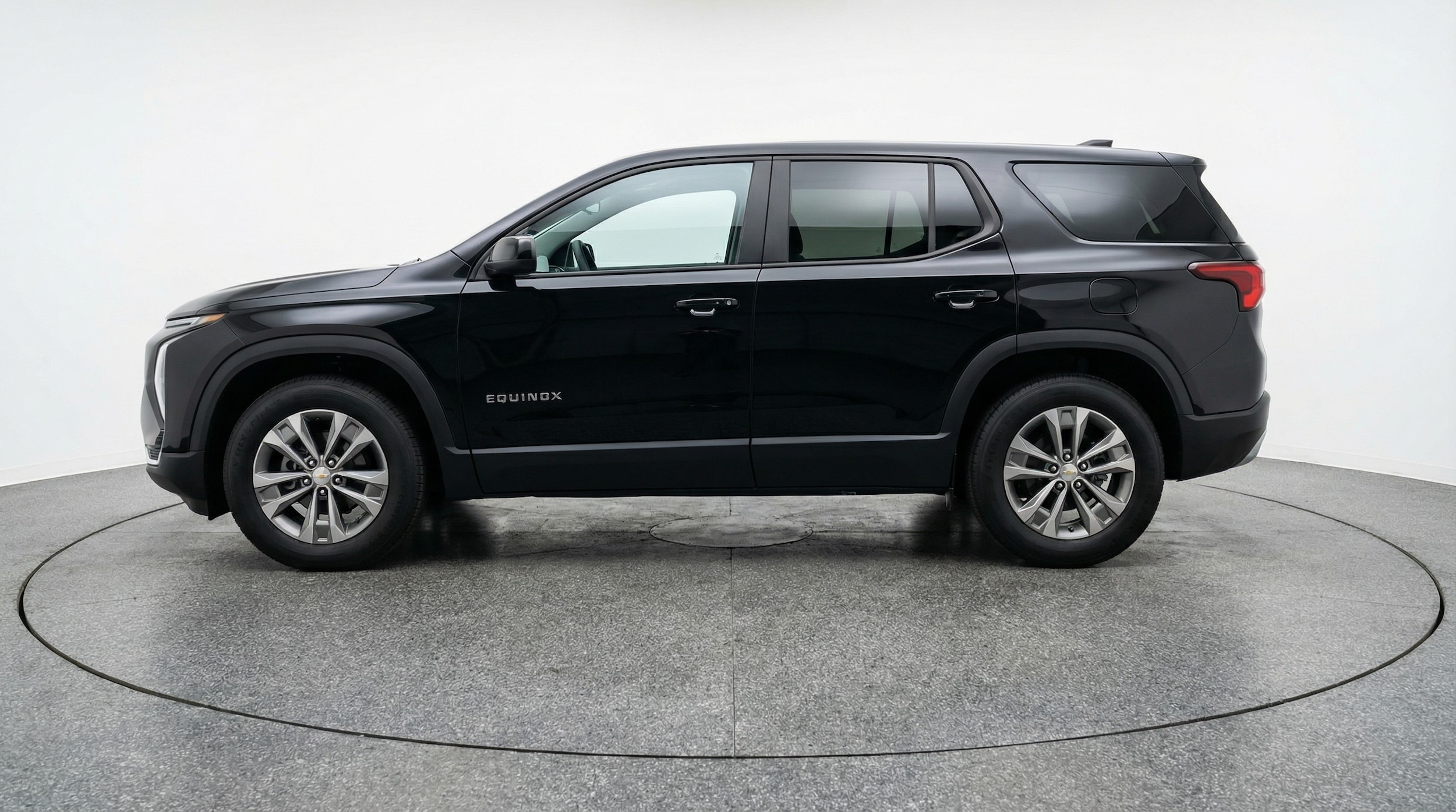 Thumbnail: 2025 Chevrolet Equinox - 4