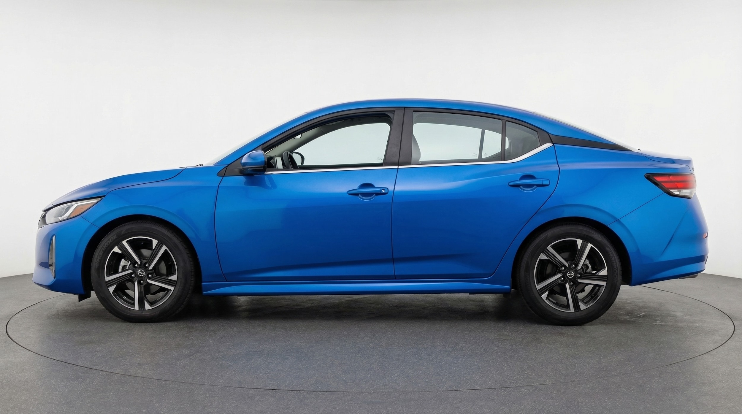 Thumbnail: 2025 Nissan Sentra - 4