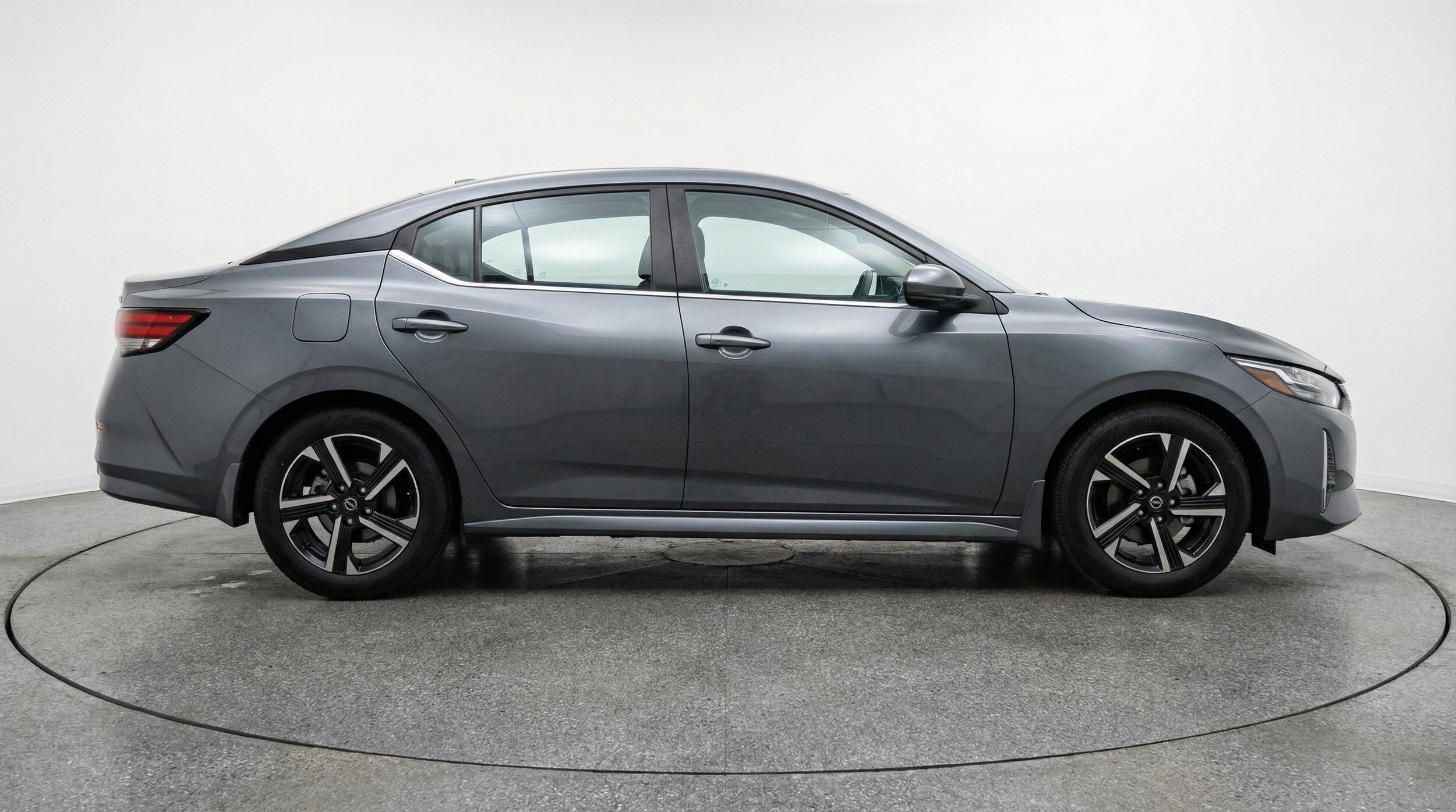 Thumbnail: 2025 Nissan Sentra - 11