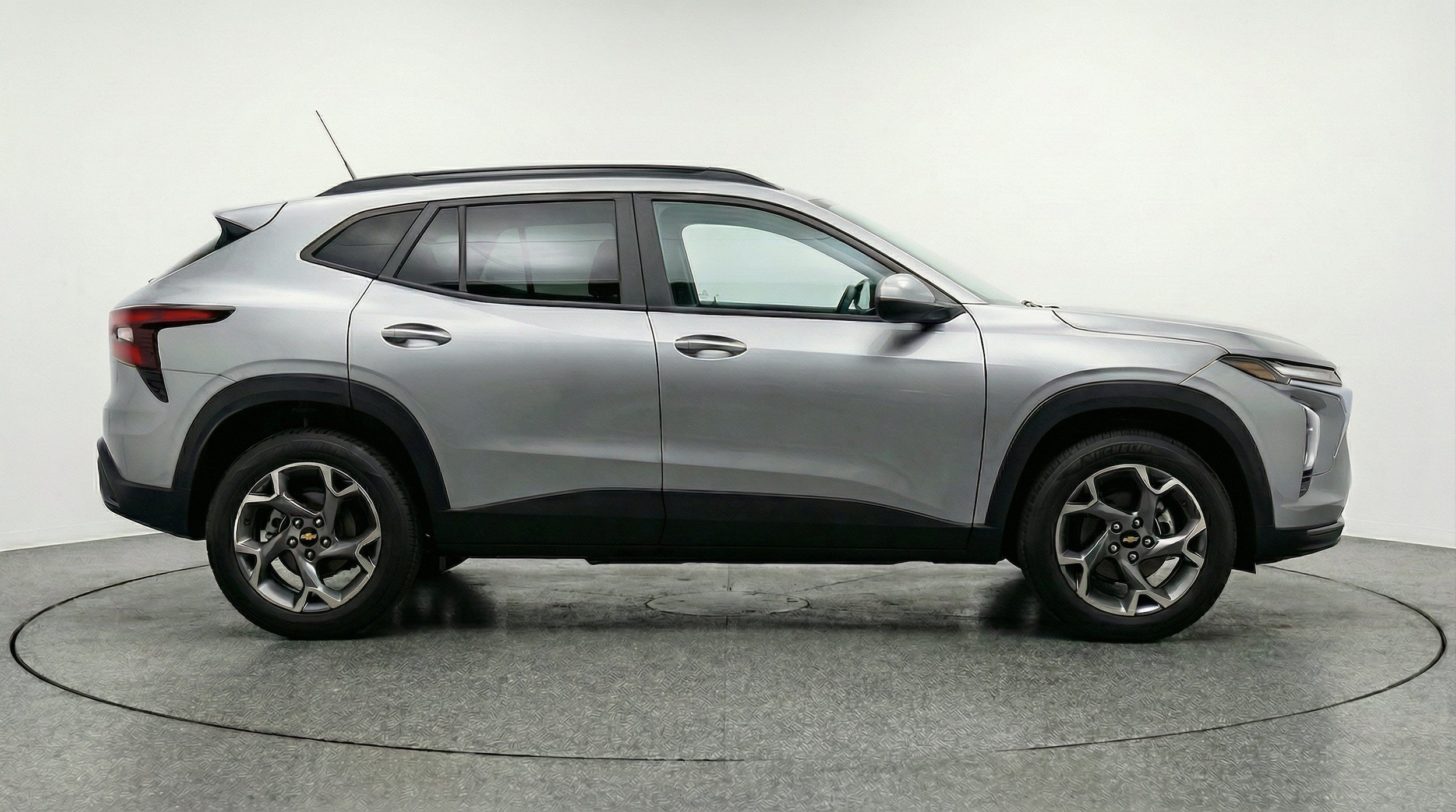 Thumbnail: 2025 Chevrolet Trax - 11