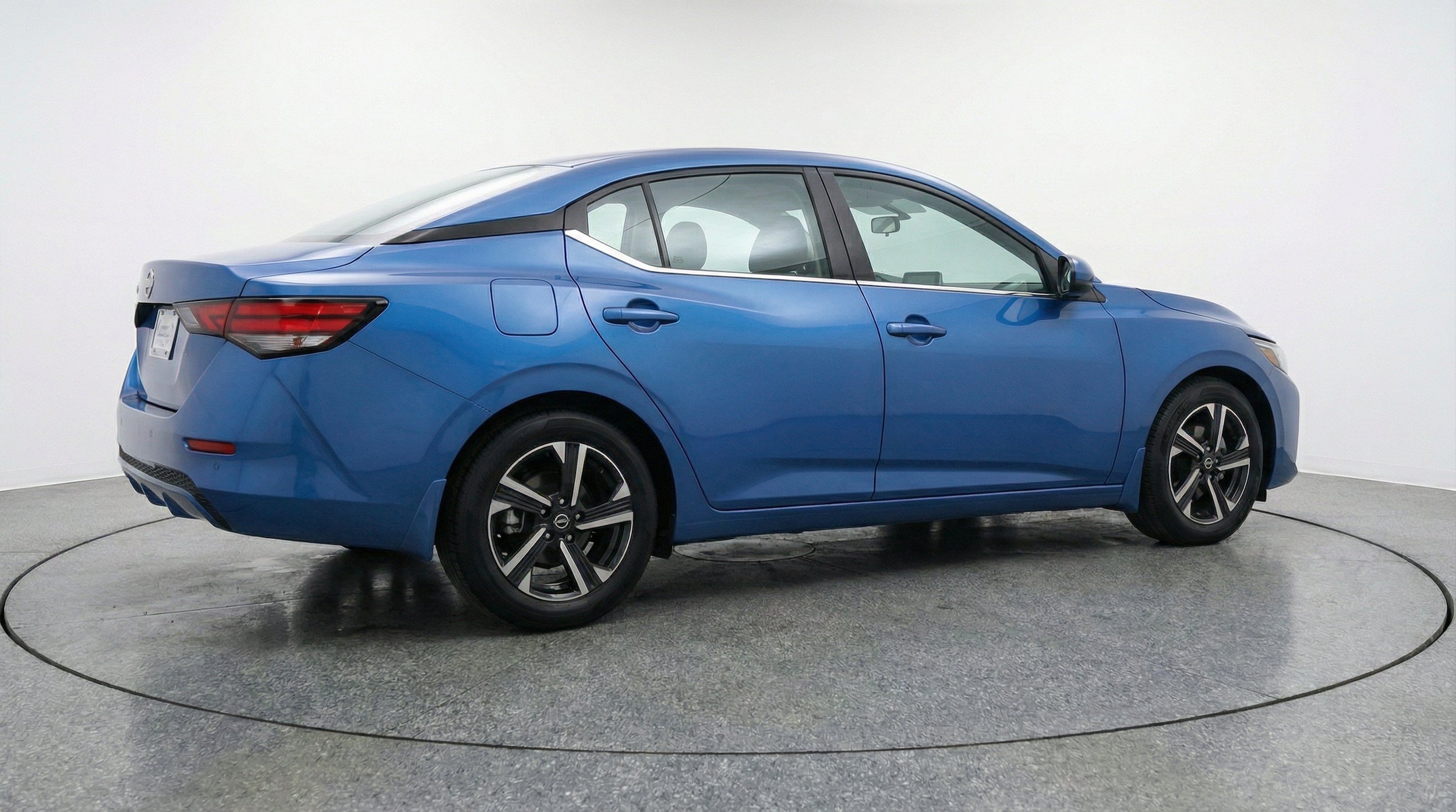 Thumbnail: 2025 Nissan Sentra - 9