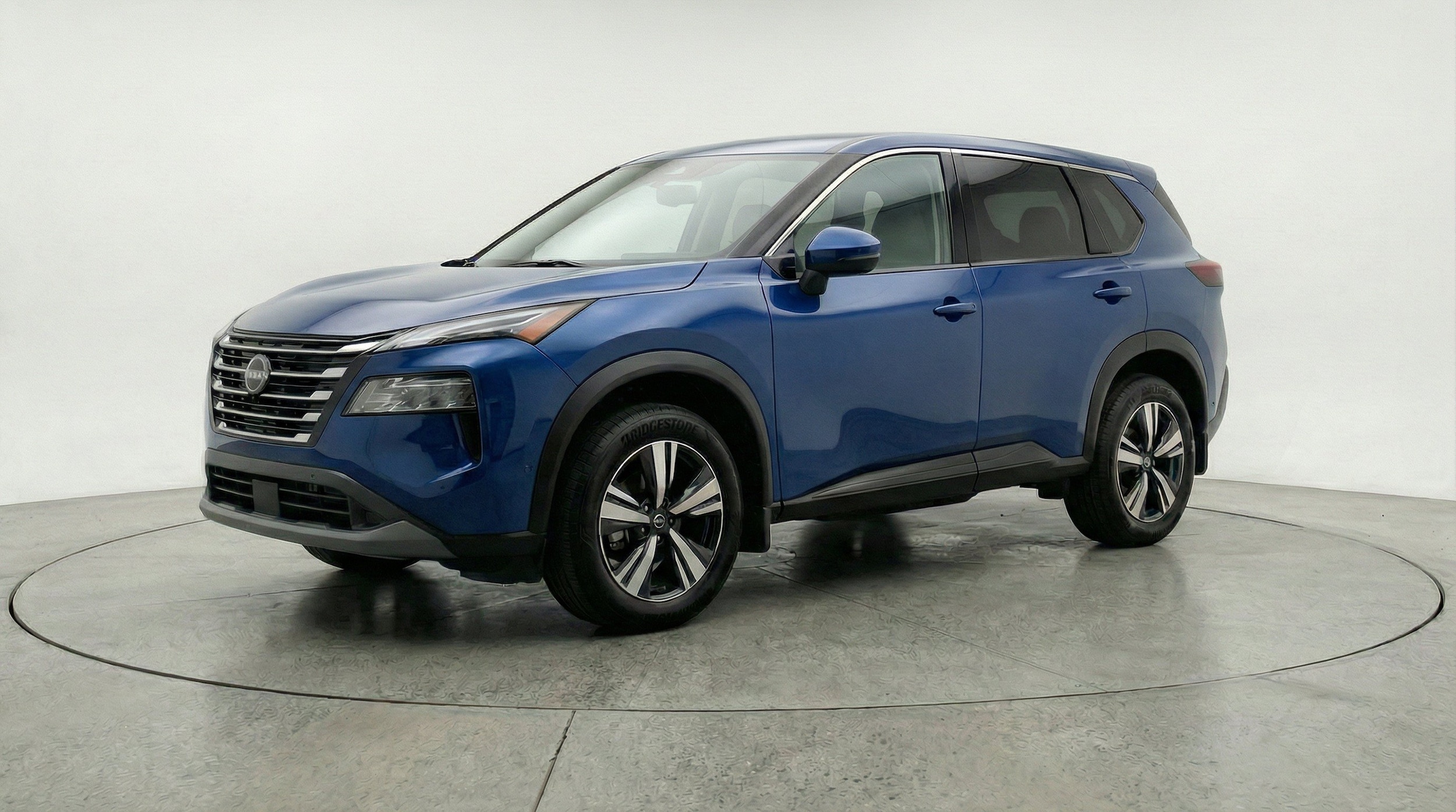 Thumbnail: 2026 Nissan Rogue - 3