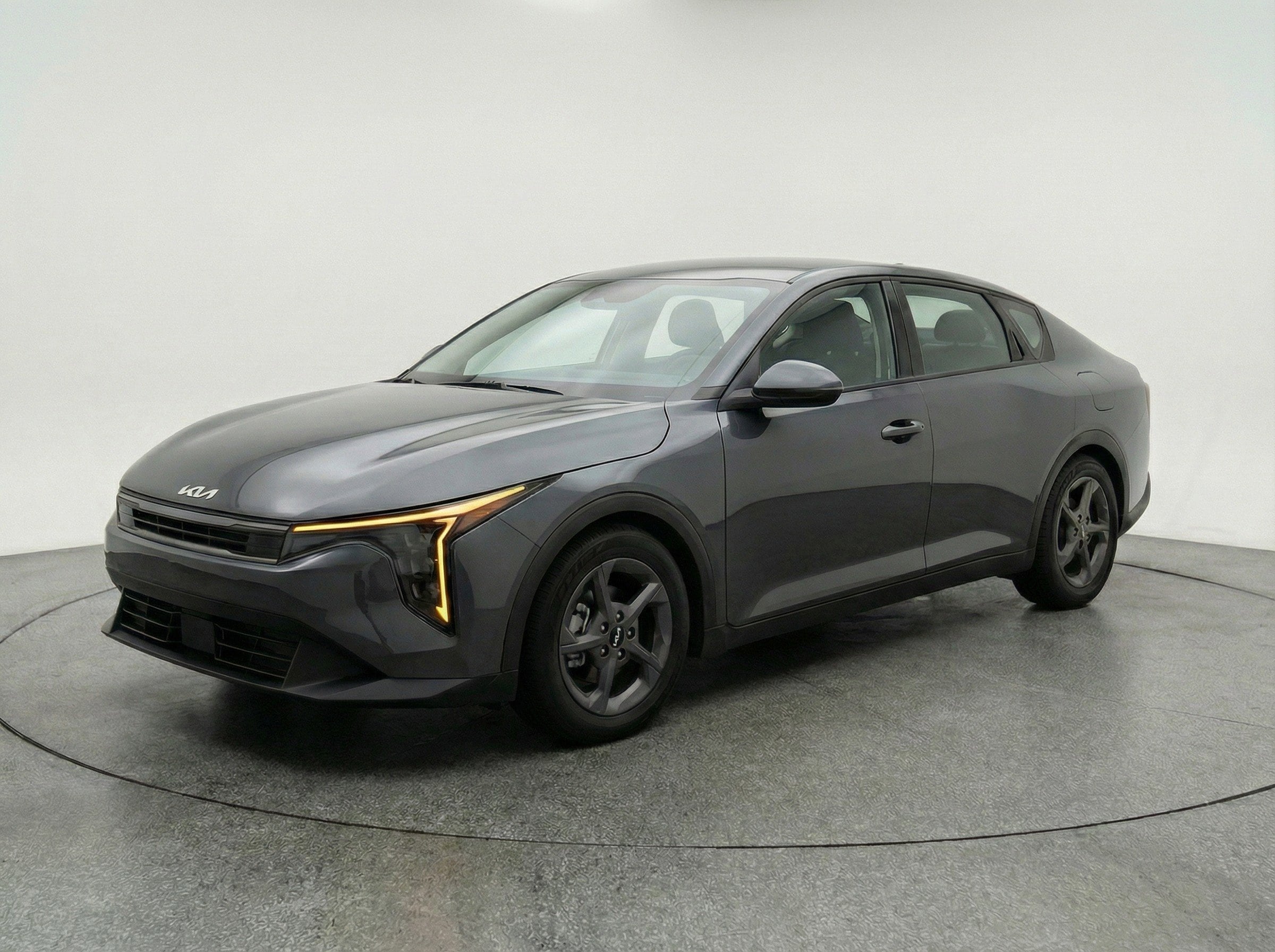 Thumbnail: 2025 Kia K4 - 3