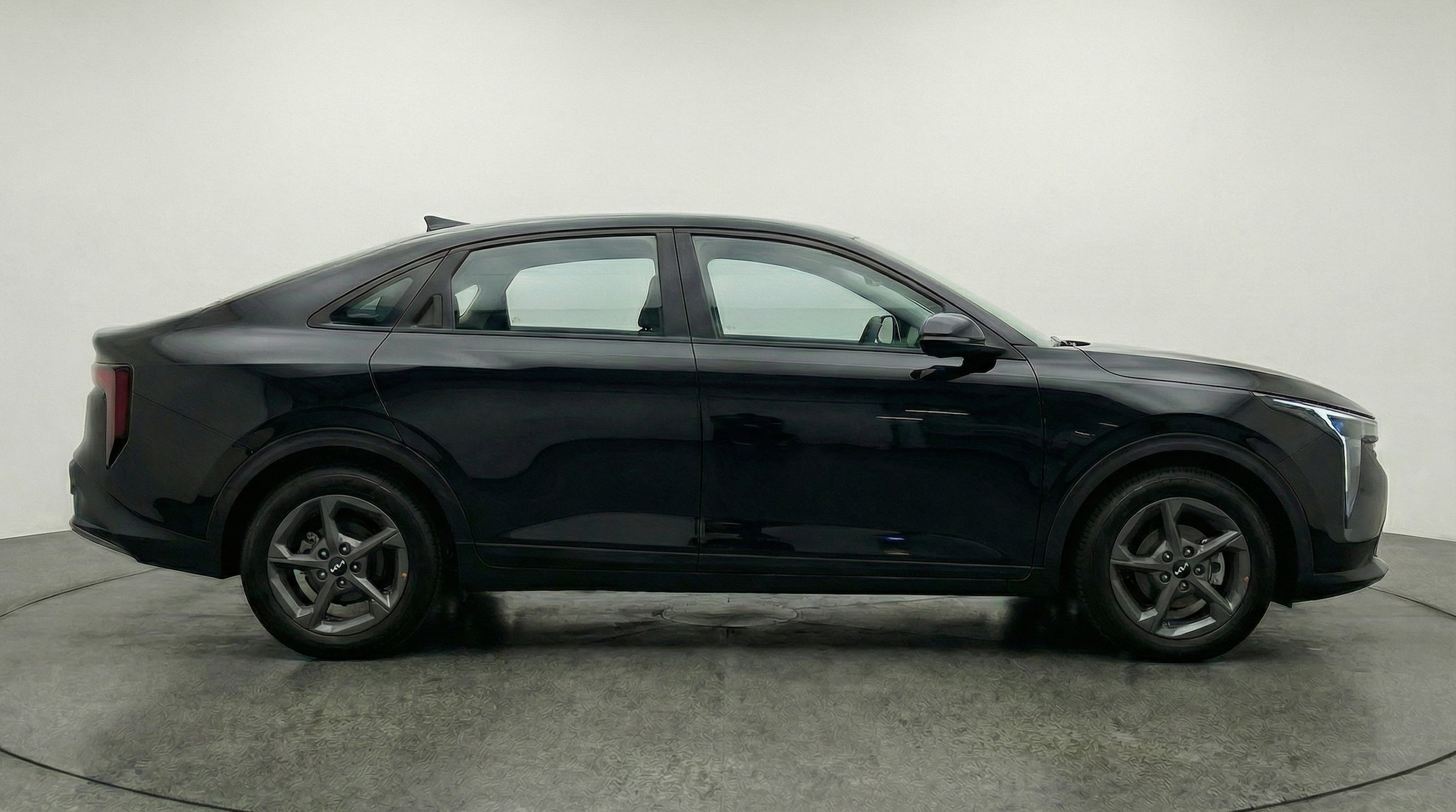 Thumbnail: 2025 Kia K4 - 8