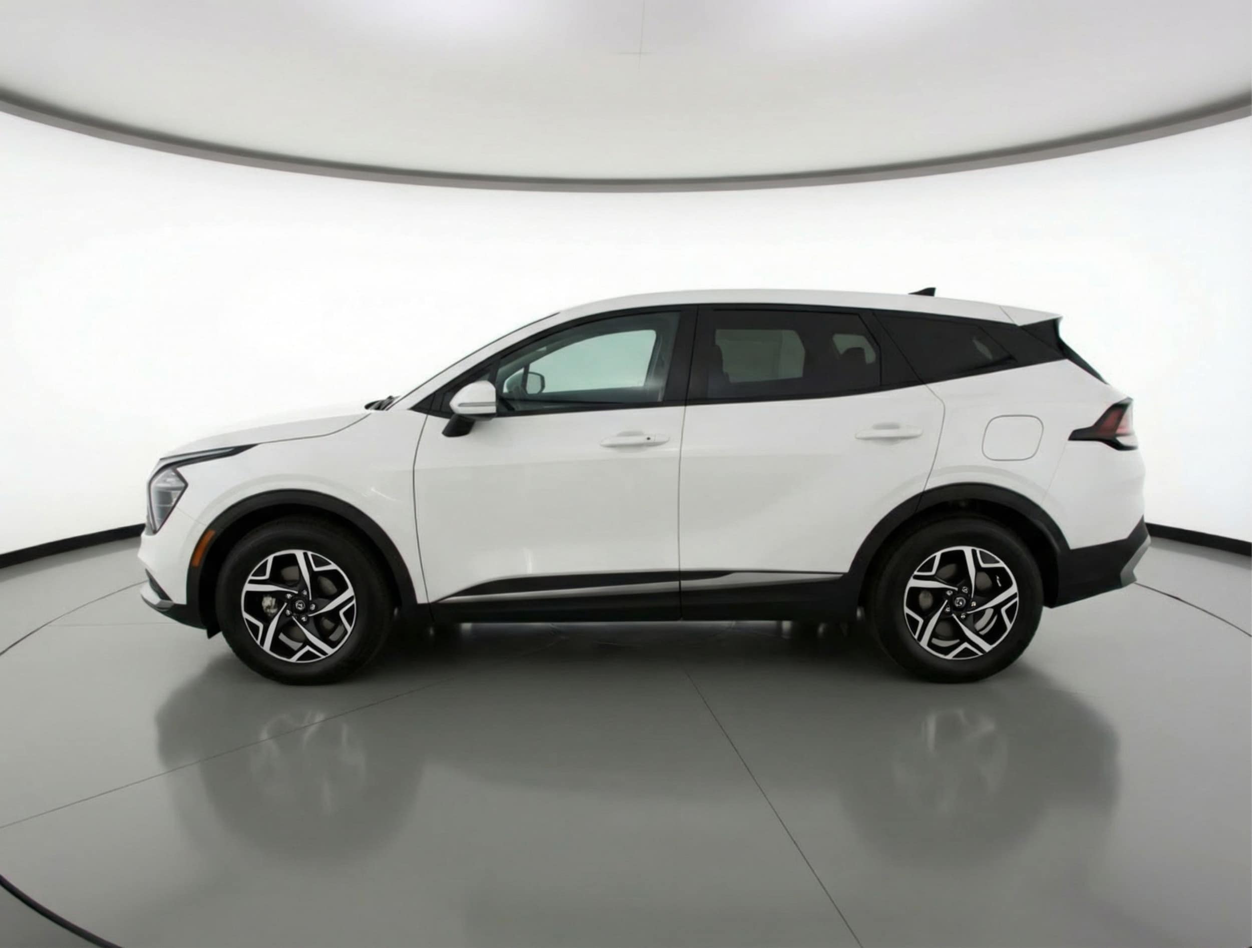 Thumbnail: 2025 Kia Sportage - 4