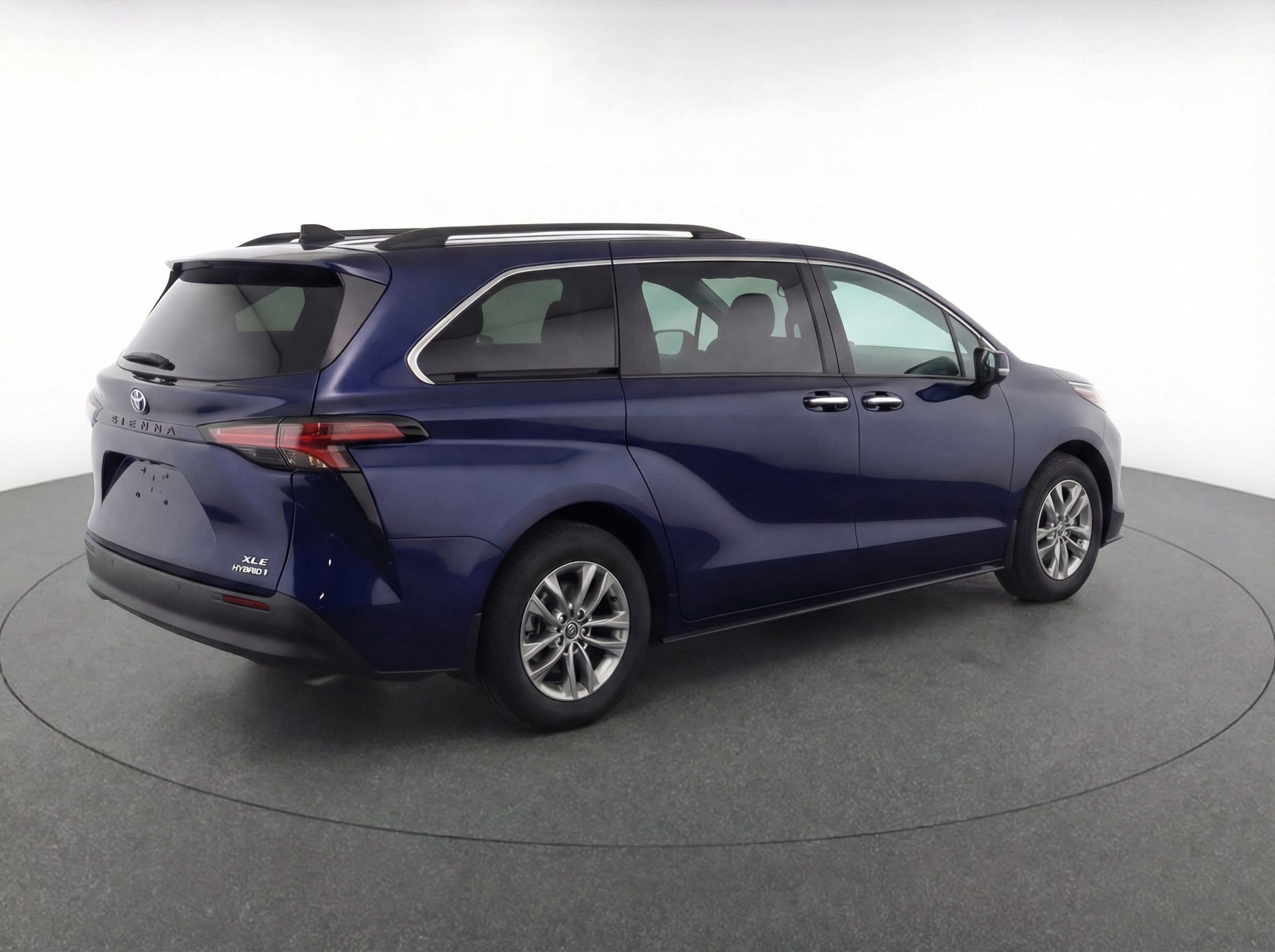 Thumbnail: 2024 Toyota Sienna - 9
