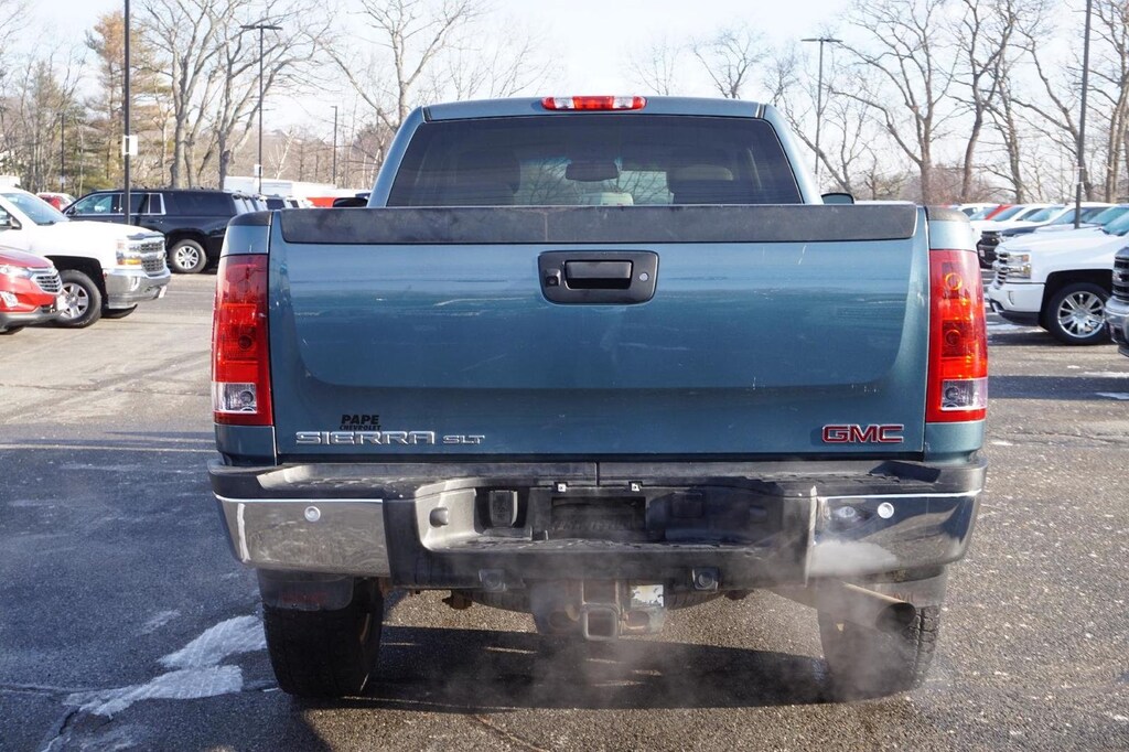 Used 2013 GMC Sierra 2500HD SLT 4WD Ext Cab 144.2 SLT