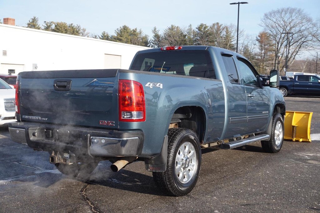 Used 2013 GMC Sierra 2500HD SLT 4WD Ext Cab 144.2 SLT