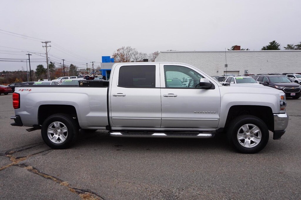 Used 2017 Chevrolet Silverado 1500 LT 4WD Crew Cab 153.0 LT w/1LT