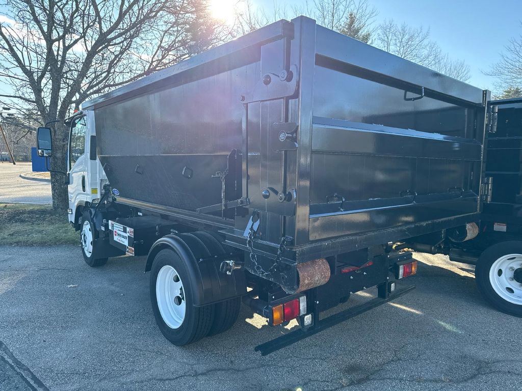 2024 Chevrolet Silverado 4500HD photo 3