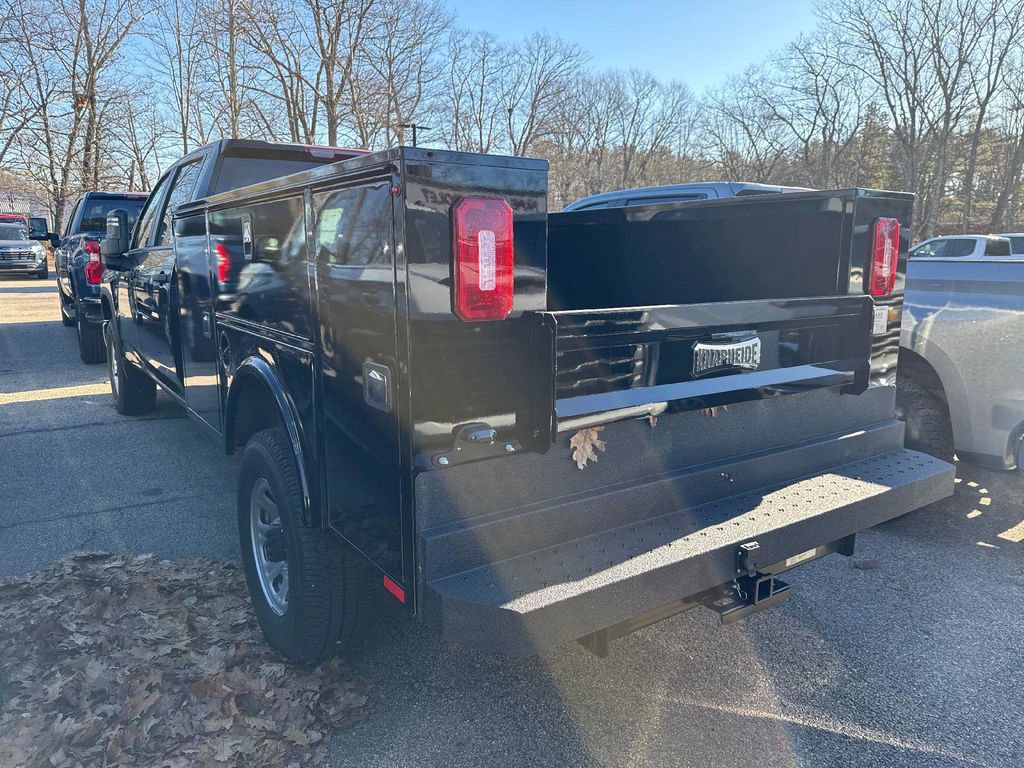 2024 Chevrolet Silverado 3500HD photo 3