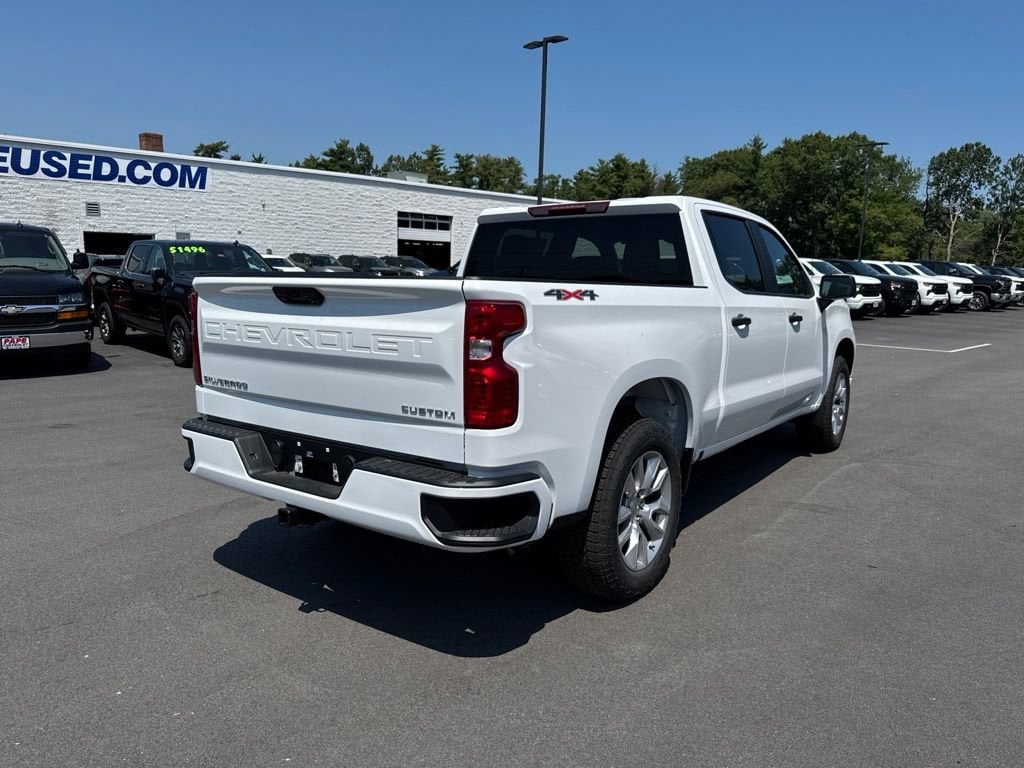 New 2026 Chevrolet Silverado 1500 Custom Truck