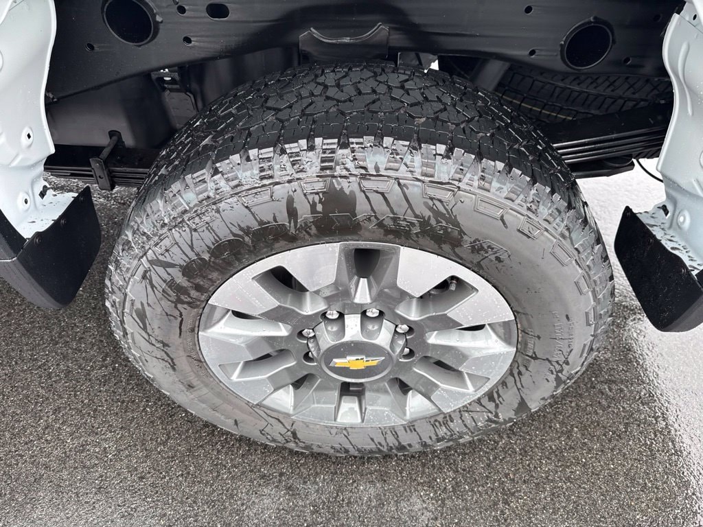 2026 Chevrolet Silverado 2500 HD Custom - Photo 13