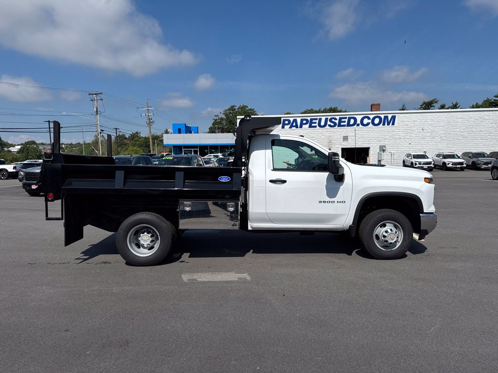 New 2025 Chevrolet Silverado 3500 HD Chassis Cab Work Truck Truck