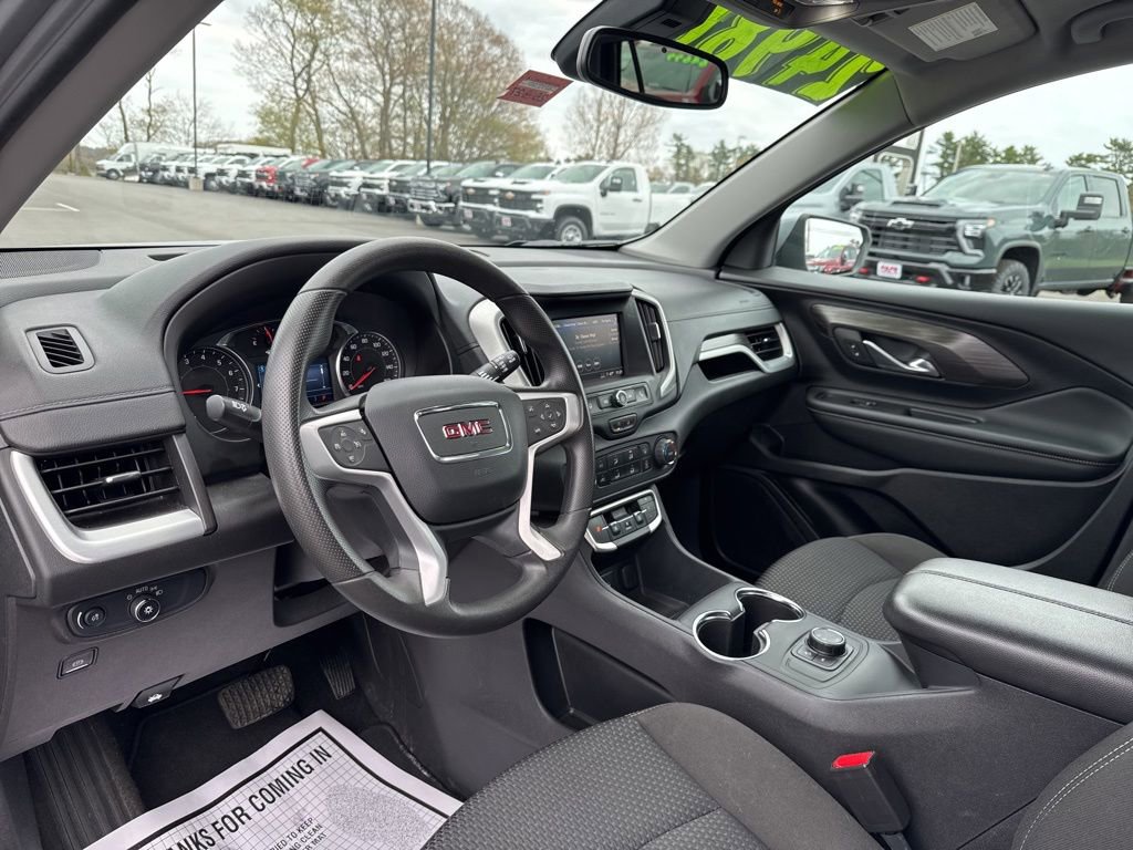 2024 GMC Terrain SLE - Photo 19