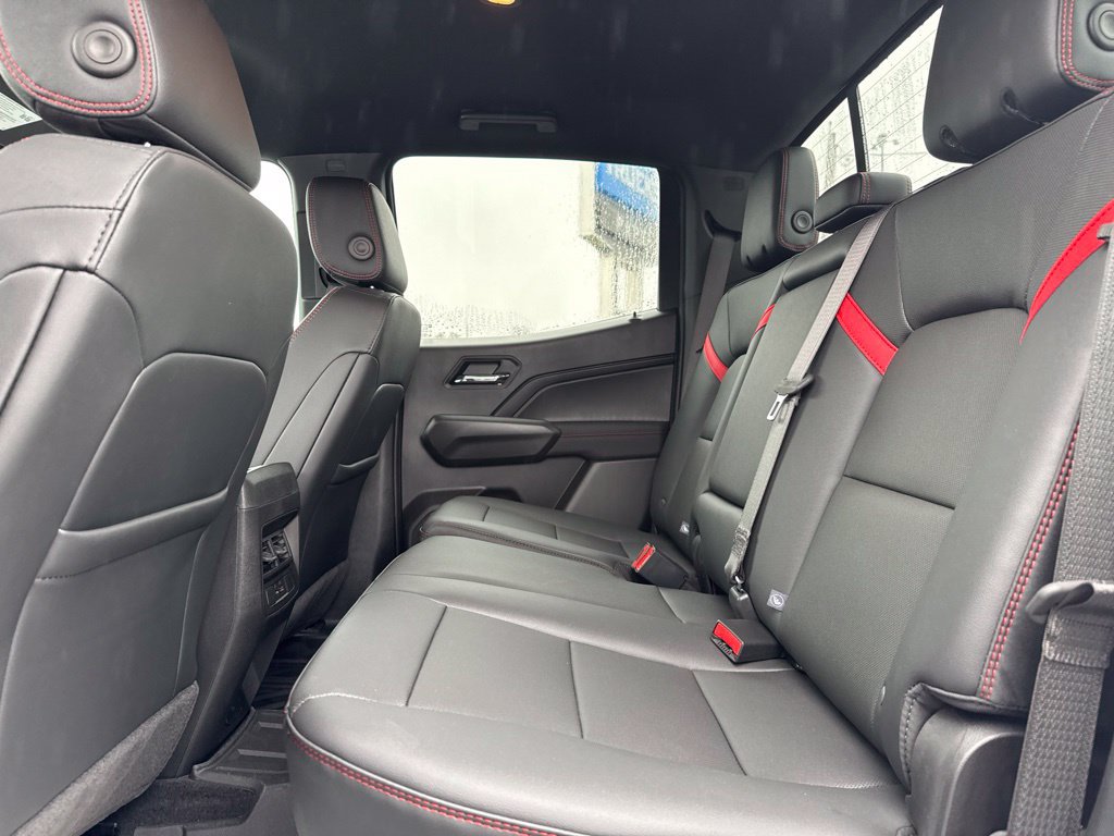 2026 Chevrolet Colorado Z71 - Photo 21
