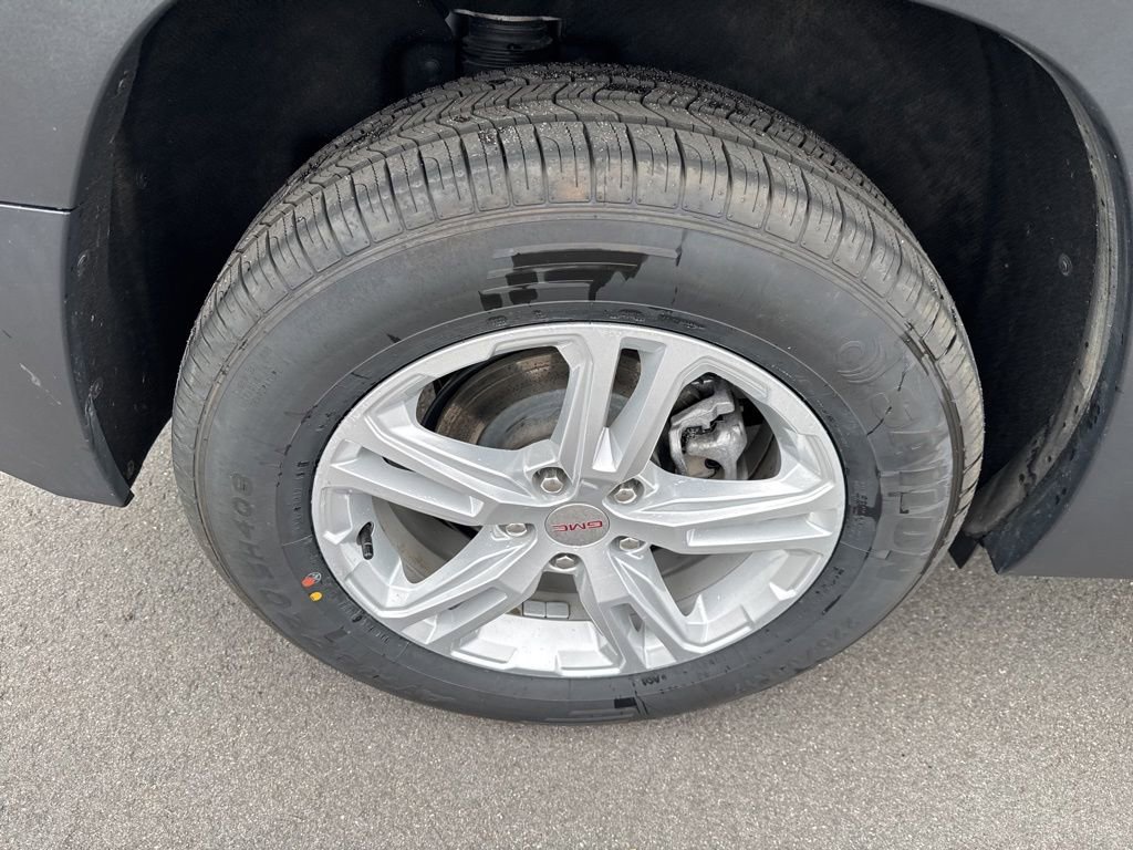 2024 GMC Terrain SLE - Photo 12