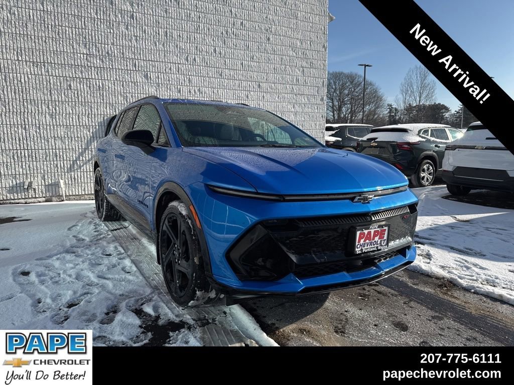 2025 Chevrolet Equinox EV RS's photo