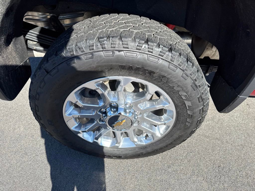 2025 Chevrolet Silverado 2500HD LTZ - Photo 13
