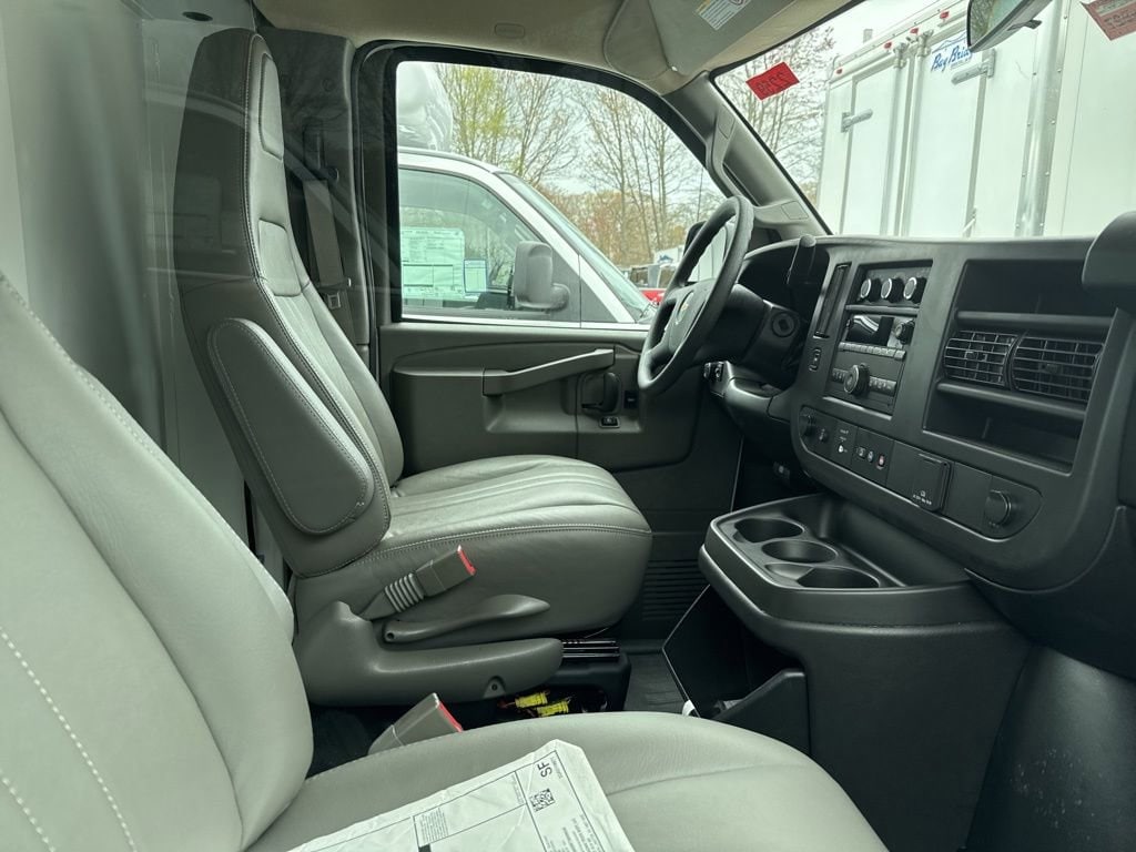 New 2025 Chevrolet Express Cutaway 3500 1WT Cutaway Van