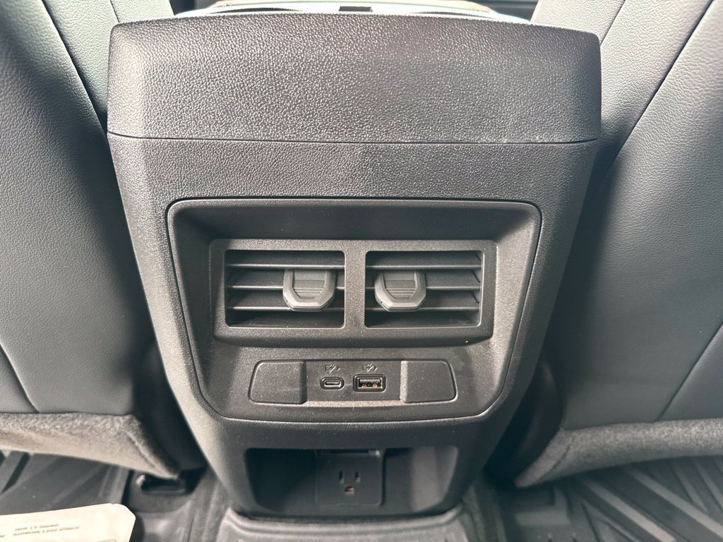2026 Chevrolet Colorado Z71 - Photo 23
