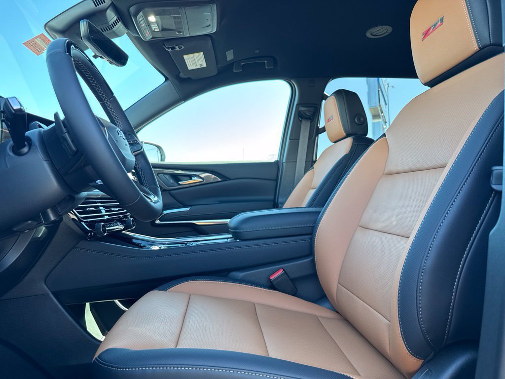 2027 Chevrolet Traverse Z71 - Photo 17