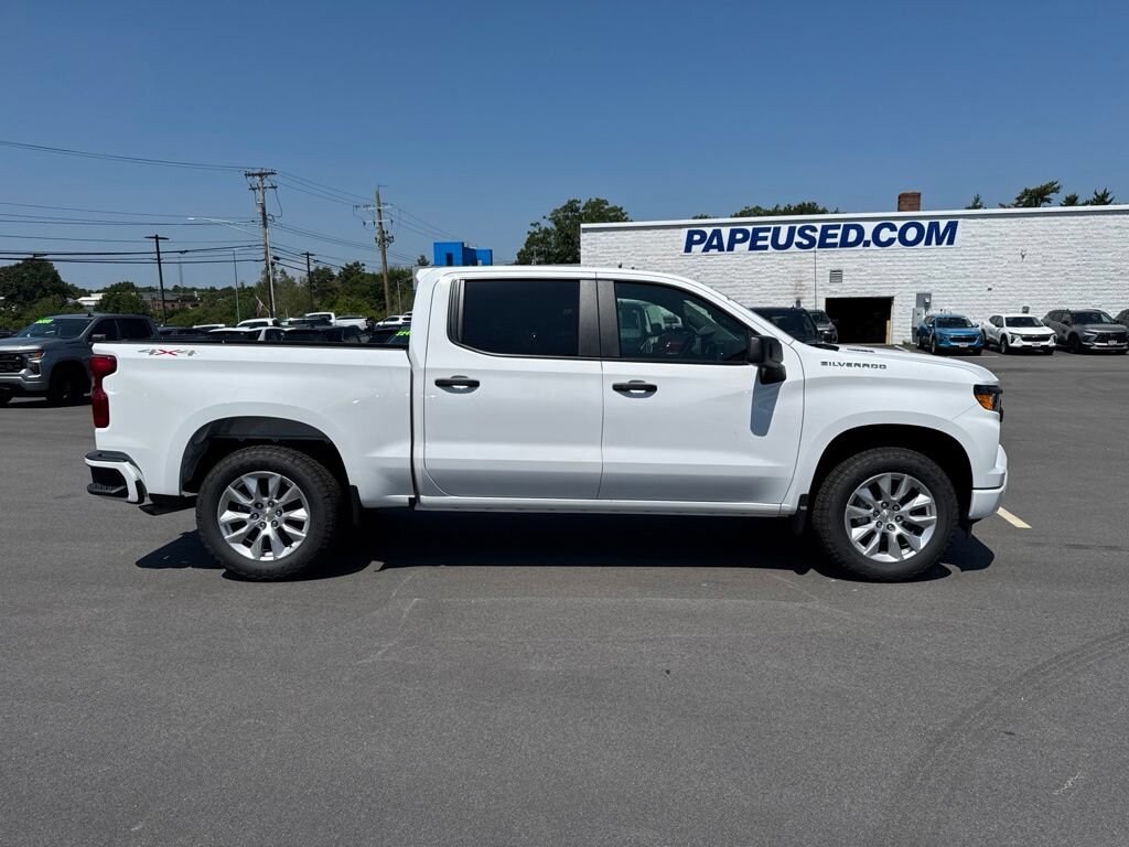 New 2026 Chevrolet Silverado 1500 Custom Truck