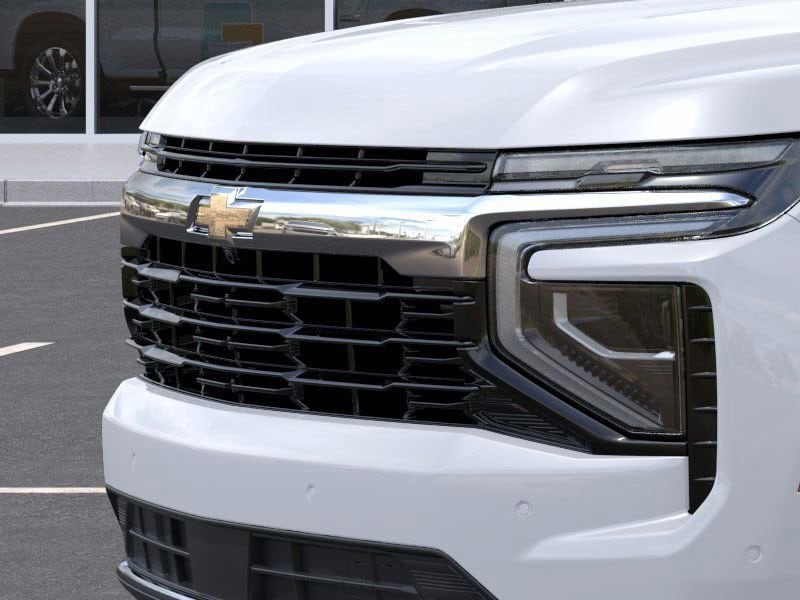 2025 Chevrolet Suburban LS - Photo 13