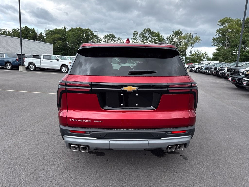 2026 Chevrolet Traverse LT - Photo 5