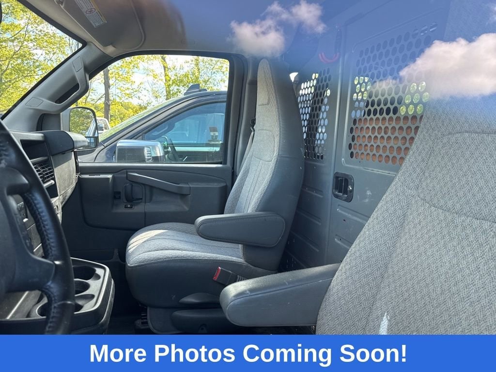 Used 2022 Chevrolet Express Cargo Work Van with VIN 1GCWGAFP3N1182892 for sale in Portland, ME