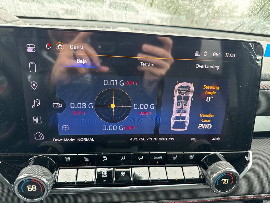 2026 Chevrolet Colorado Z71 - Photo 42