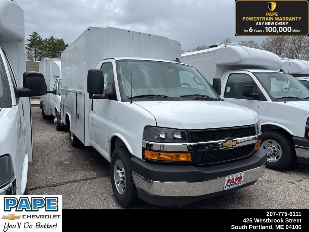New 2025 Chevrolet Express Cutaway 3500 1WT Cutaway Van