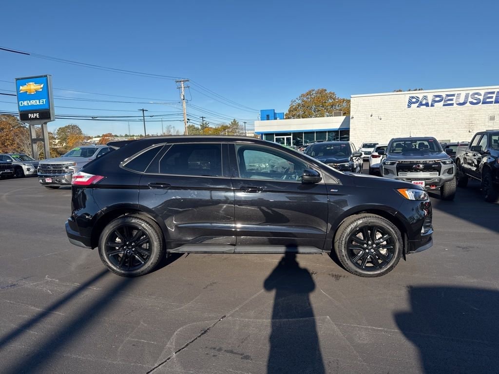 Used 2024 Ford Edge ST-Line
