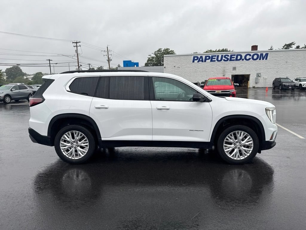 Used 2026 GMC Acadia Elevation SUV