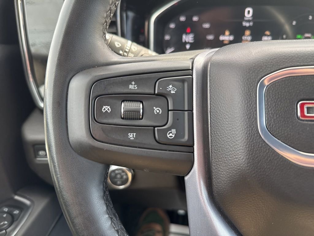 2025 GMC Sierra 1500 SLT - Photo 23