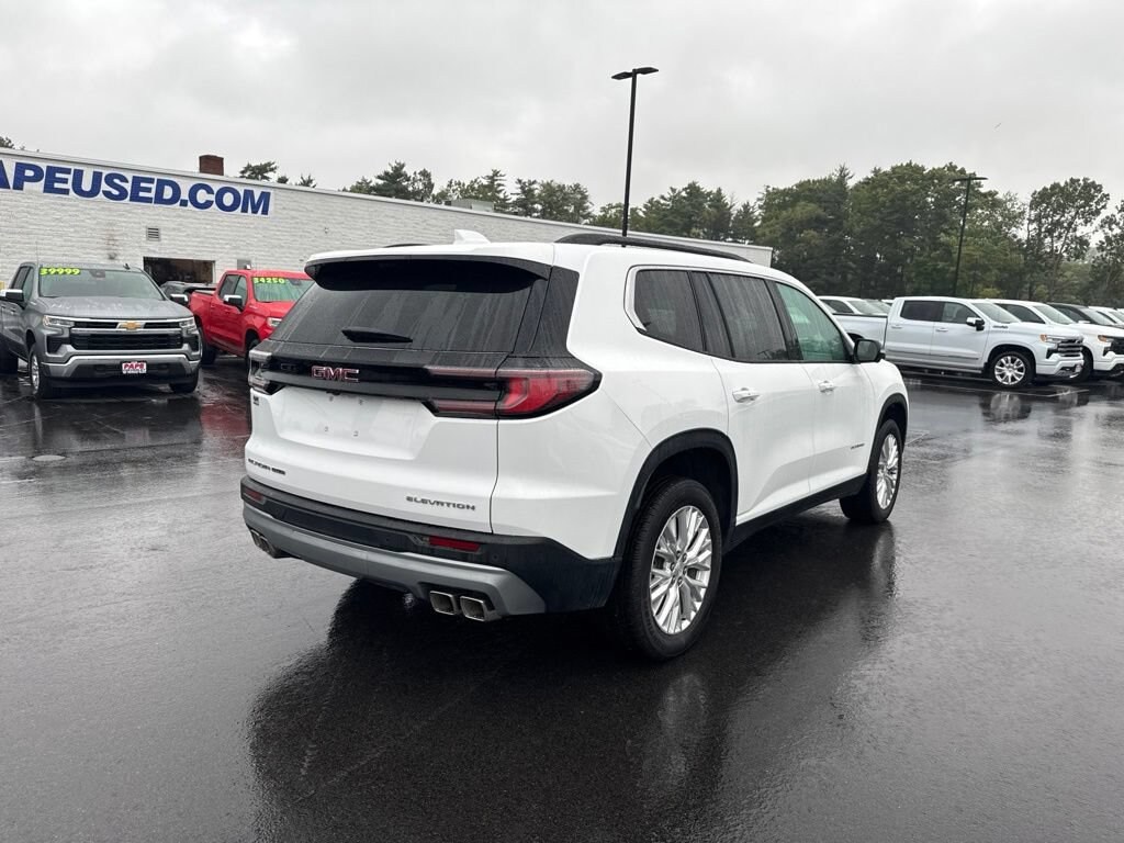 Used 2026 GMC Acadia Elevation SUV