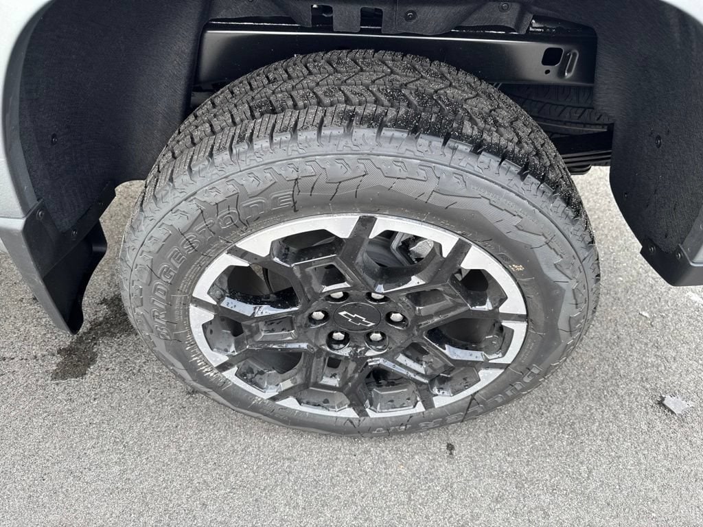2026 Chevrolet Colorado Z71 - Photo 13