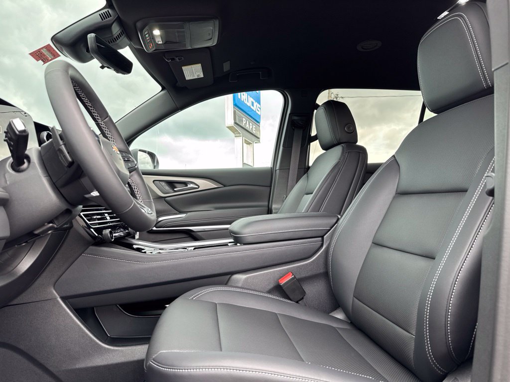 2026 Chevrolet Traverse LT - Photo 18
