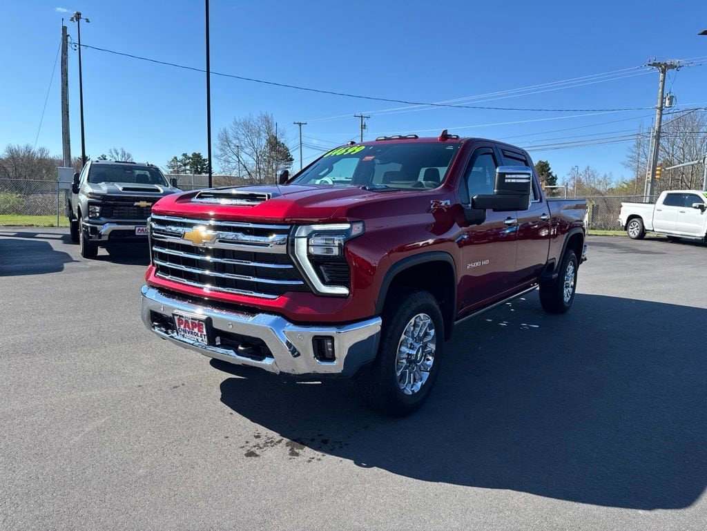 2025 Chevrolet Silverado 2500HD LTZ - Photo 9