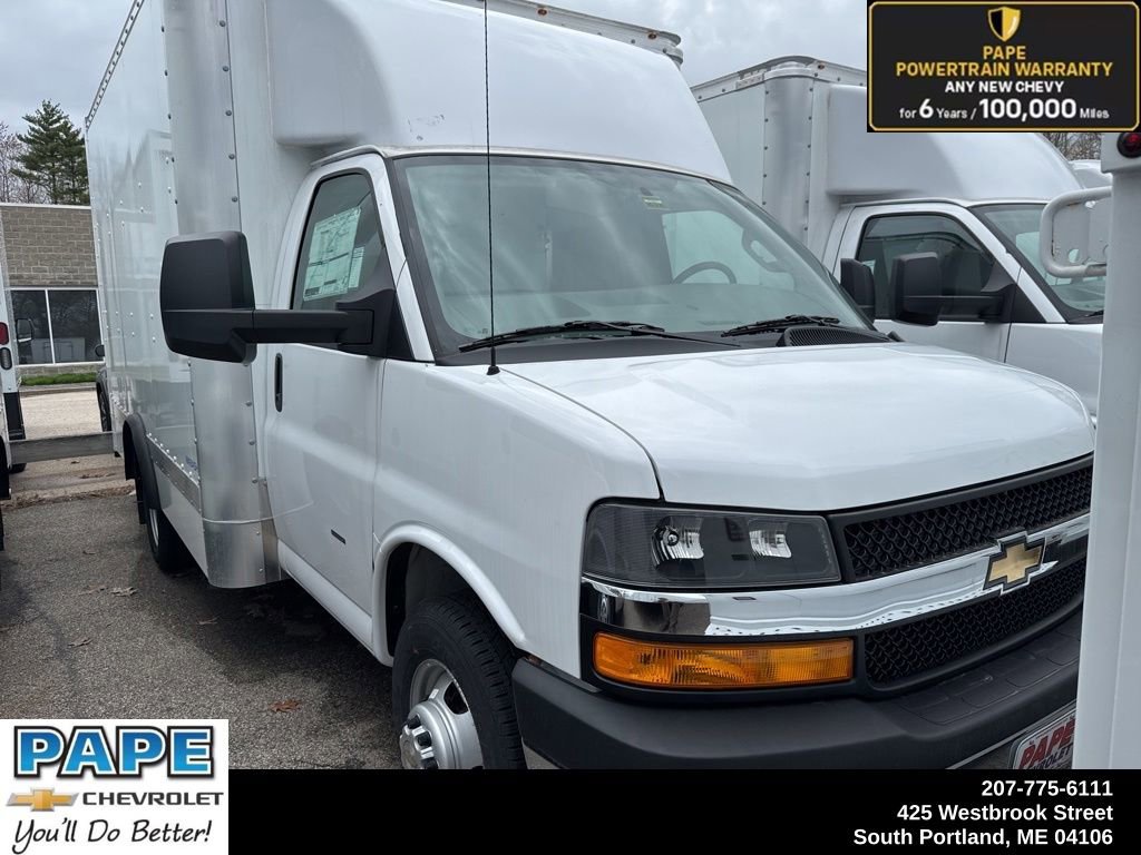 2024 Chevrolet Express Cutaway