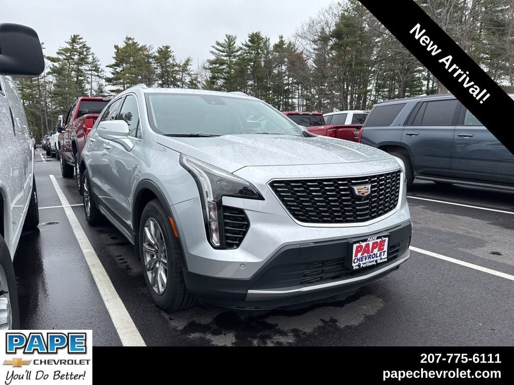 2022 Cadillac XT4 Premium Luxury