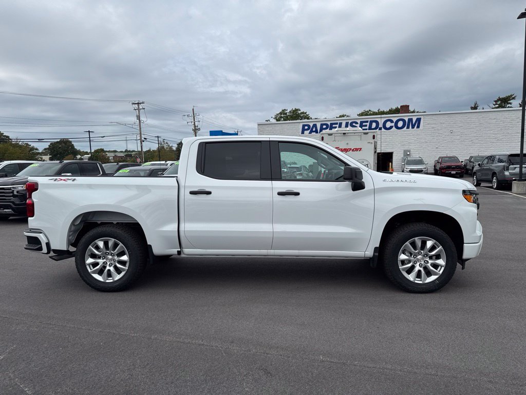New 2026 Chevrolet Silverado 1500 Custom Truck